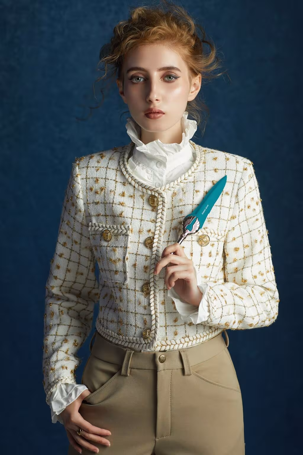 Вишуканий вібратор Knight Jenay FLOWERS & SWORD, маска, стрічка та лубрикант у комплекті — фото 11
