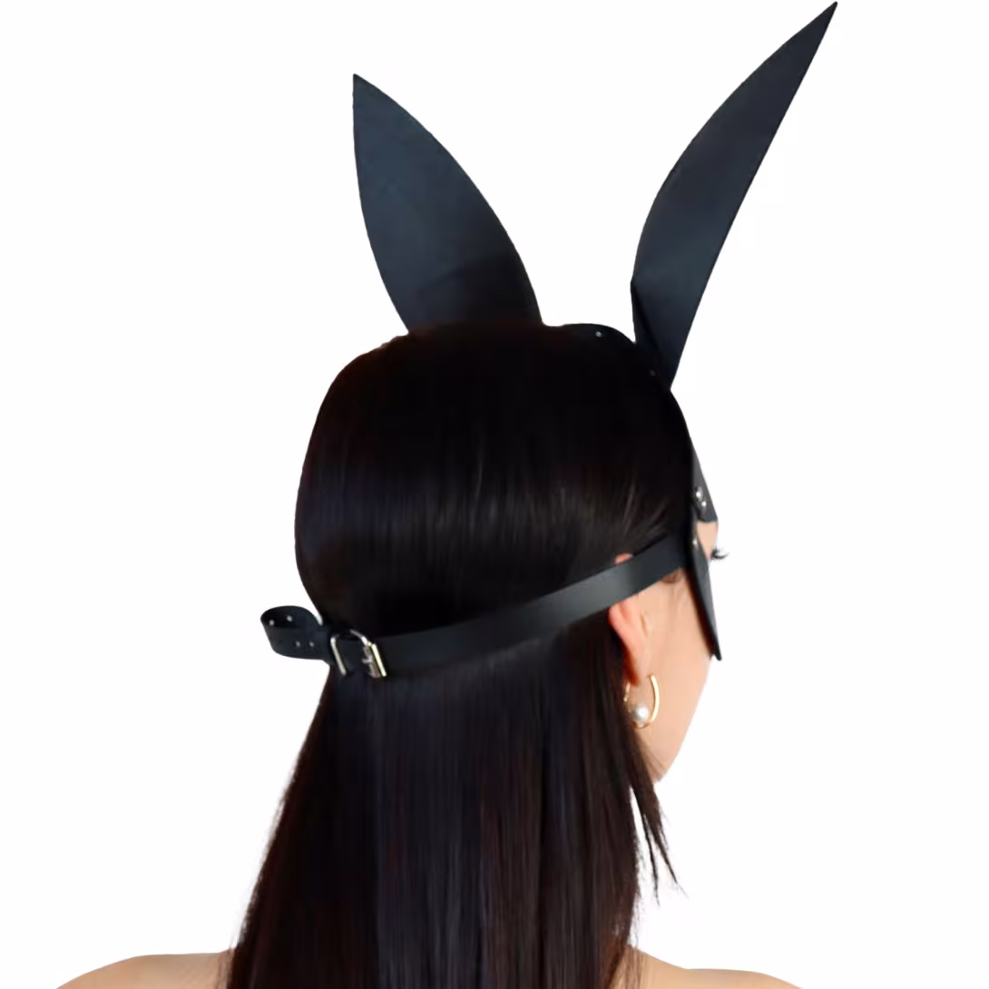 Шкіряна маска Зайчика Art of Sex - Bunny mask, колір Чорний — фото 2