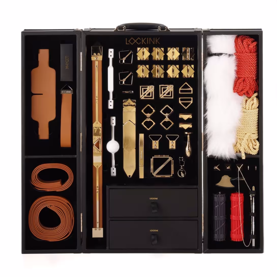 БДСМ-набір LOCKINK All-in-1 BDSM Play Kit, коричневий, ремені, маска, кляпи, анальні пробки, свічки