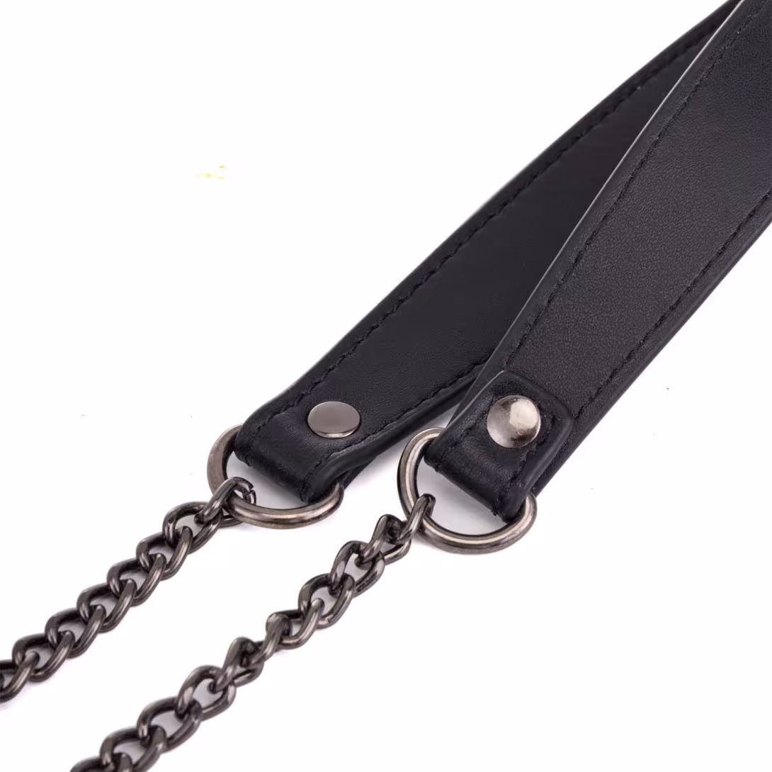 Сумка для секс-іграшок LOCKINK Mysterious Square Kink Bag, чорна, набір для бондажу в комплекті — фото 4