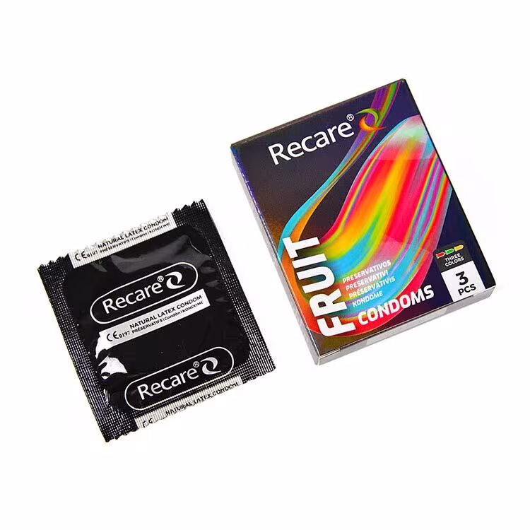 Презервативи Holographic Recare Fruit Flavour Condoms 3 шт, аромати: м'ята, банан, полуниця — фото 3